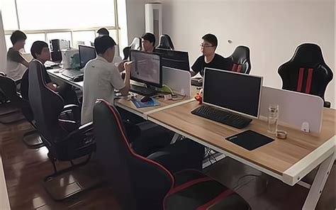 指尖江湖，方寸之间的选择 个人代理手游的机遇与迷思